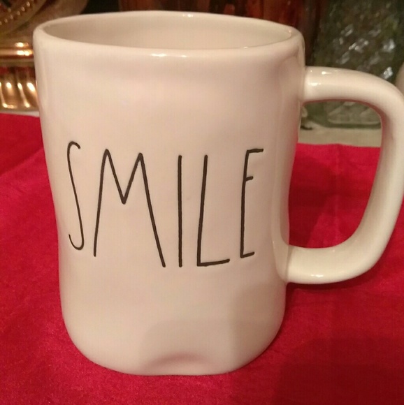 rae dunn Other - Rae dunn smile mug